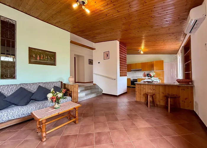 Casa Fiorita Дом отдыха Бари-Сардо
